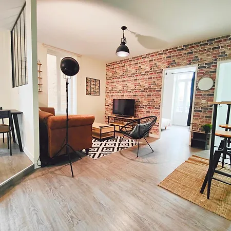 2 Apparts, Riom, 8 Pers * Риом