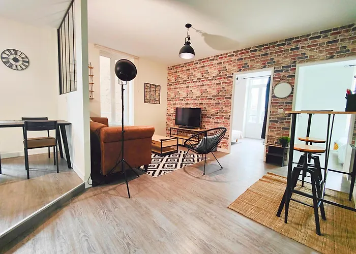 2 Apparts, Riom, 8 Pers * Riom